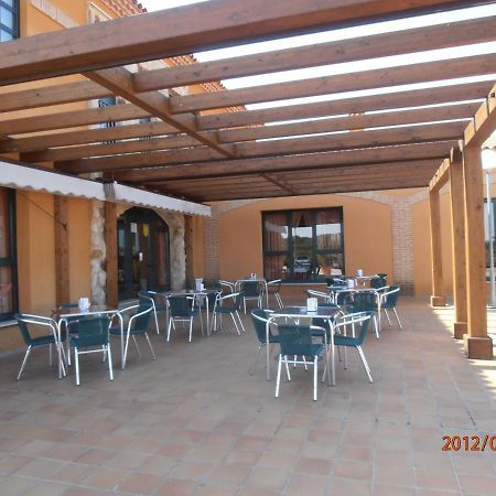 Hotel Canada Real Villalpando Exterior photo